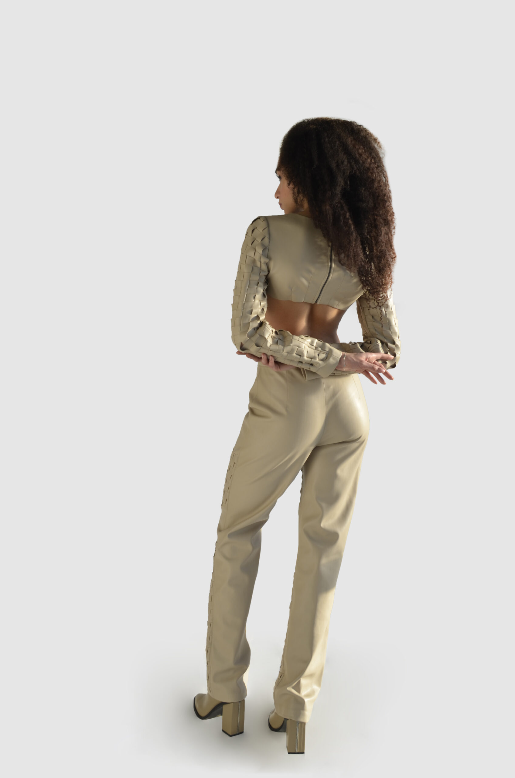 20606EE8-A61A-490A-A5FB-426BD463B13B-ret